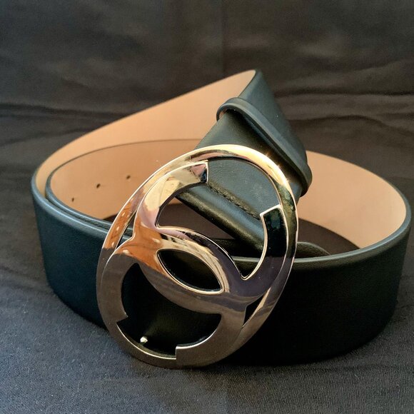 Chanel Black Calfskin Belt Silver CC Buckle (95/38) 2000 - Picture 1 of 14